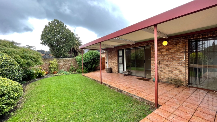 3 Bedroom Property for Sale in Martinville Western Cape